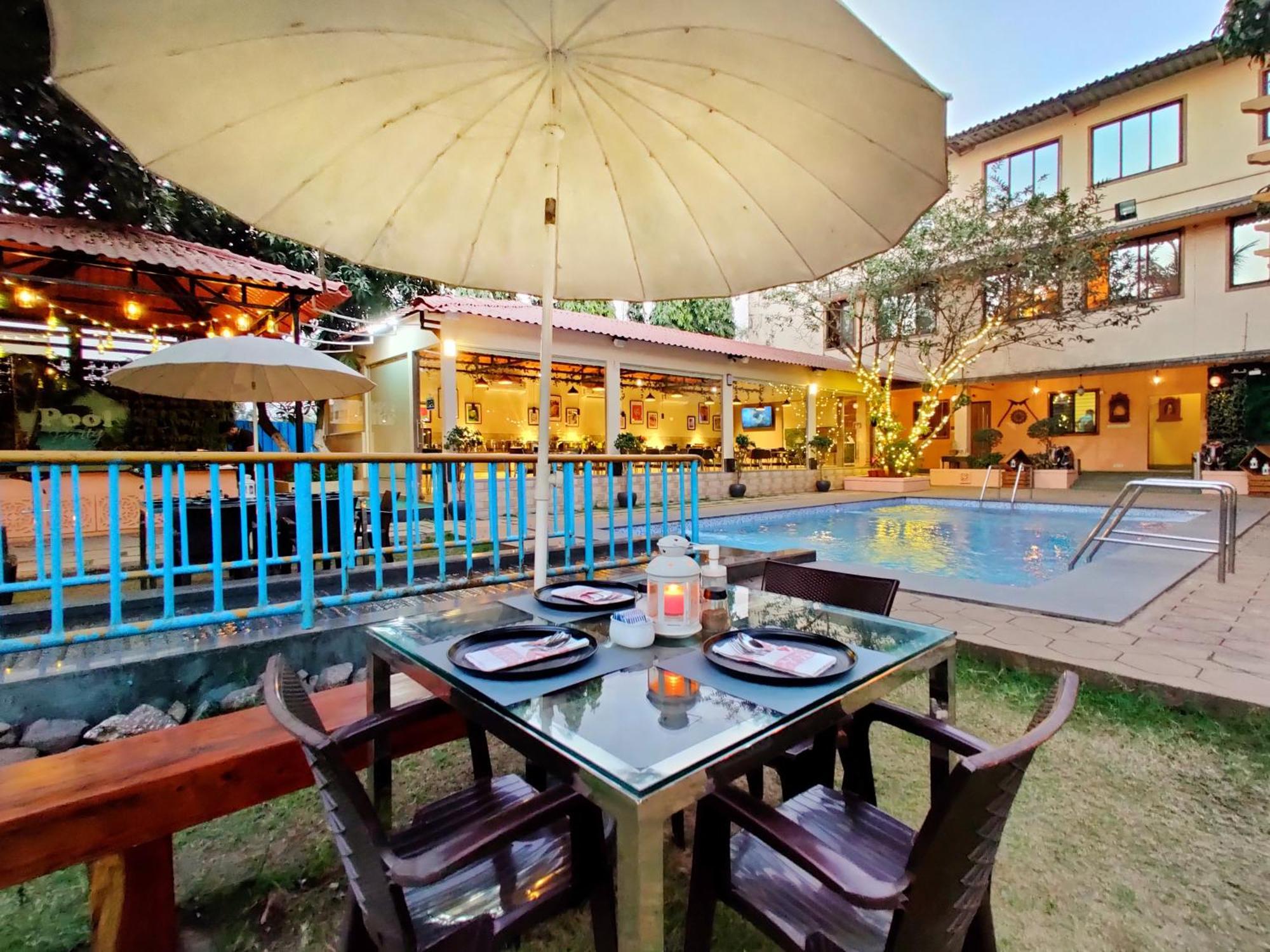 Pushp Vatika Resort & Lawns Navi Mumbai Exteriör bild