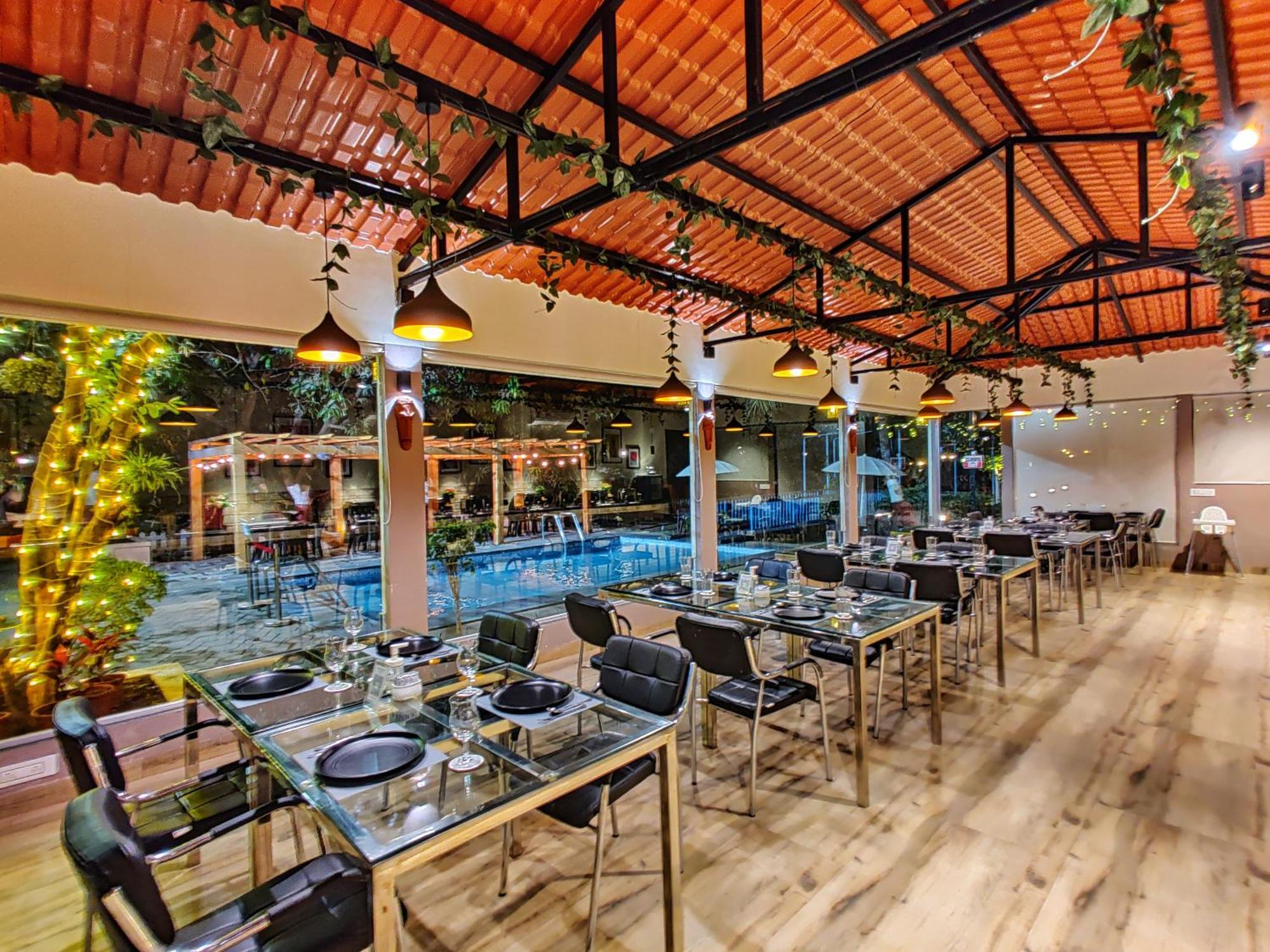 Pushp Vatika Resort & Lawns Navi Mumbai Exteriör bild