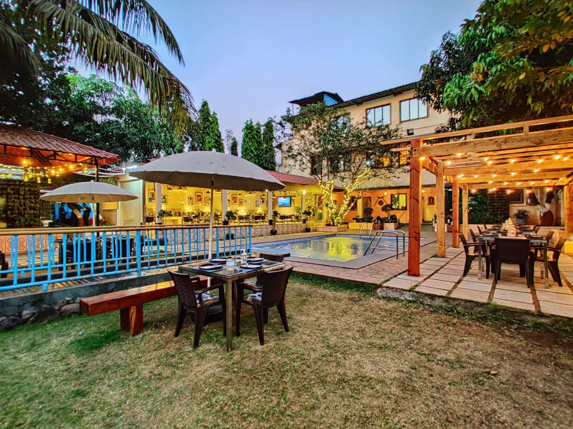 Pushp Vatika Resort & Lawns Navi Mumbai Exteriör bild
